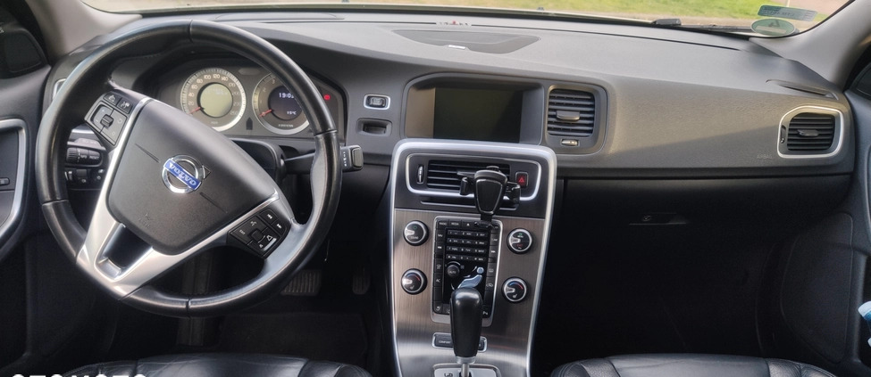 Volvo S60 cena 45000 przebieg: 311000, rok produkcji 2010 z Warszawa małe 29